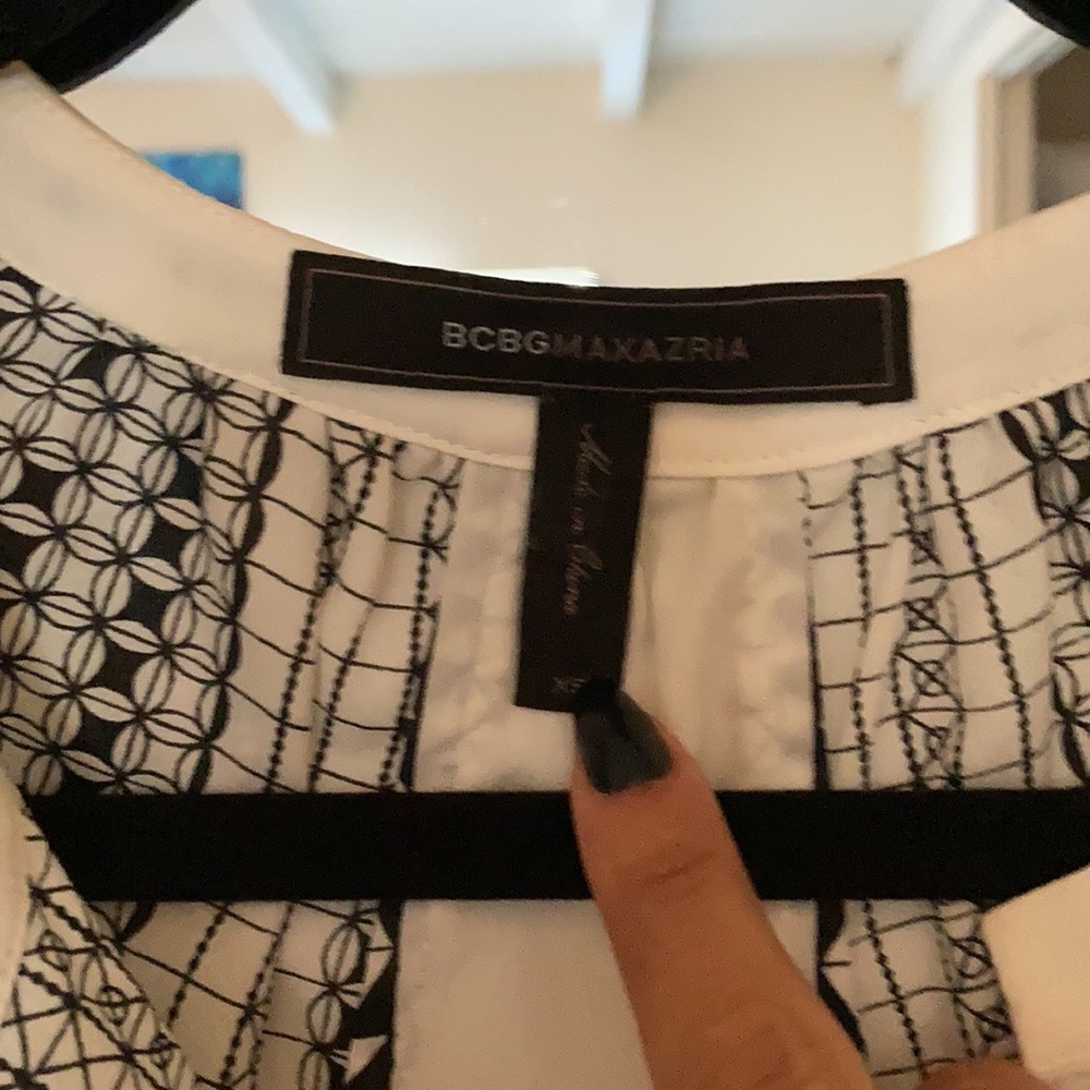 Like new - Picture 2 of 3